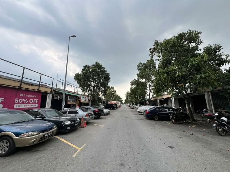 Shop for Rent in Bandar Saujana Putra (Tanjong Duabelas) - Flory Leong - PropertyGuru.com.my