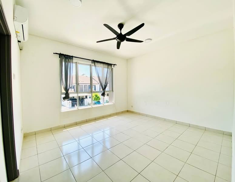 Rumah Teres 2 Tingkat untuk Dijual di Bukit Rahman Putra (Sungai Buloh) - Jimmy Haryzul - Interior - PropertyGuru.com.my