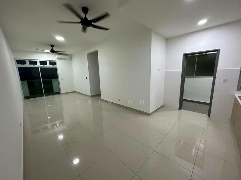 Service Residence for Rent at Meridin Bayvue Serviced Apartment - Kris Ong - Living Room - PropertyGuru.com.my