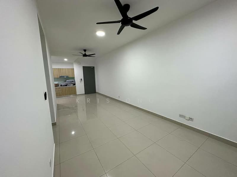 Service Residence for Rent at Meridin Bayvue Serviced Apartment - Kris Ong - Living Room - PropertyGuru.com.my