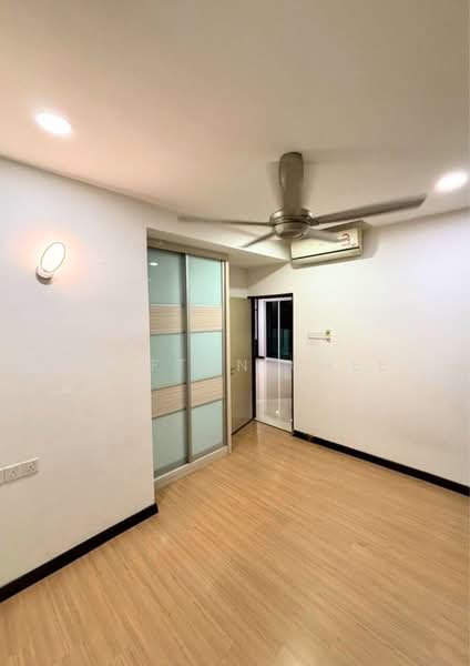 Condominium for Sale at Vertiq - Clifton Chee - Bedroom - PropertyGuru.com.my