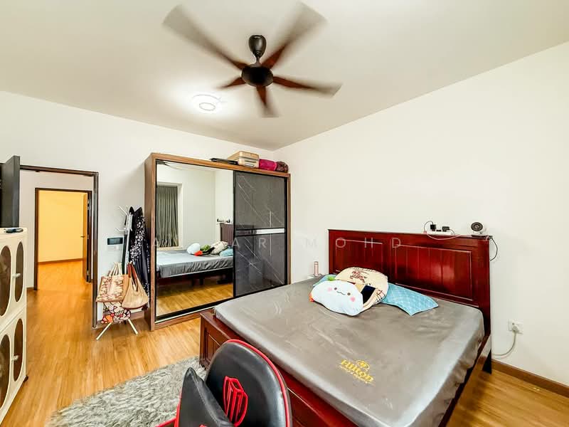 Rumah Teres 2 Tingkat untuk Dijual di Bandar Serenia (Dengkil) - Azhar Mohd - Bedroom - PropertyGuru.com.my