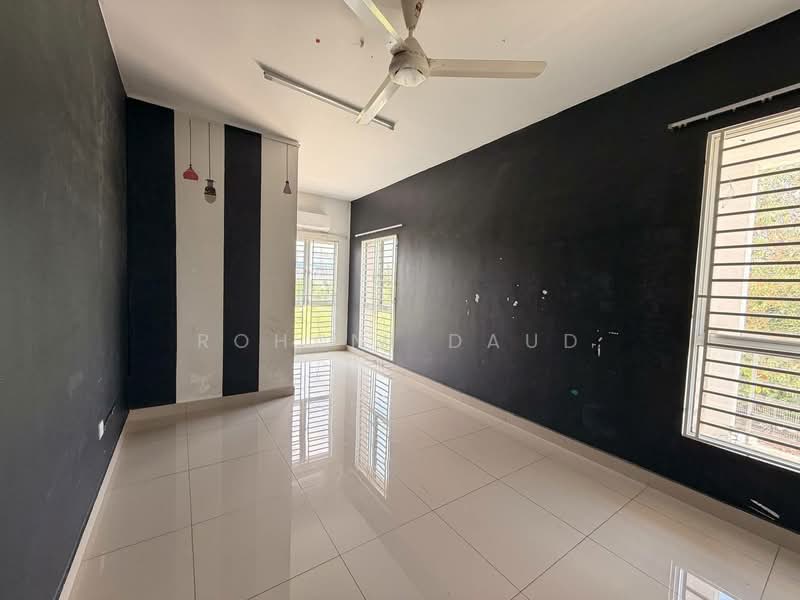 2-storey Terraced House for Sale in Batang Kali (Selangor) - Rohani Daud - Living Room - PropertyGuru.com.my