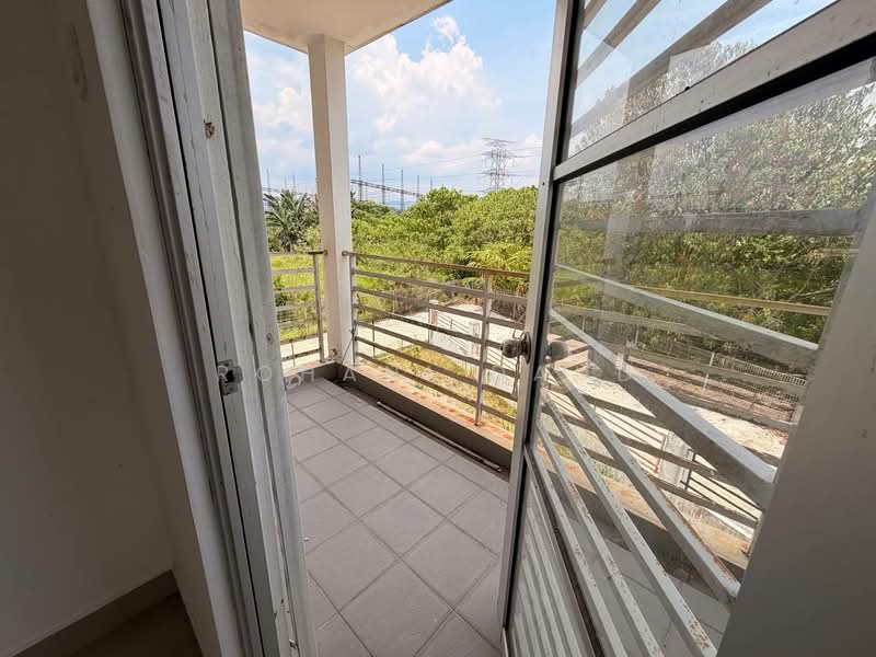 2-storey Terraced House for Sale in Batang Kali (Selangor) - Rohani Daud - Balcony - PropertyGuru.com.my