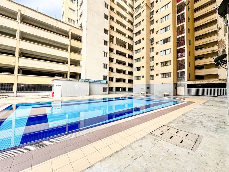 Pangsapuri untuk Dijual di Pangsapuri Permai Puteri - Izzat Zamros - PropertyGuru.com.my