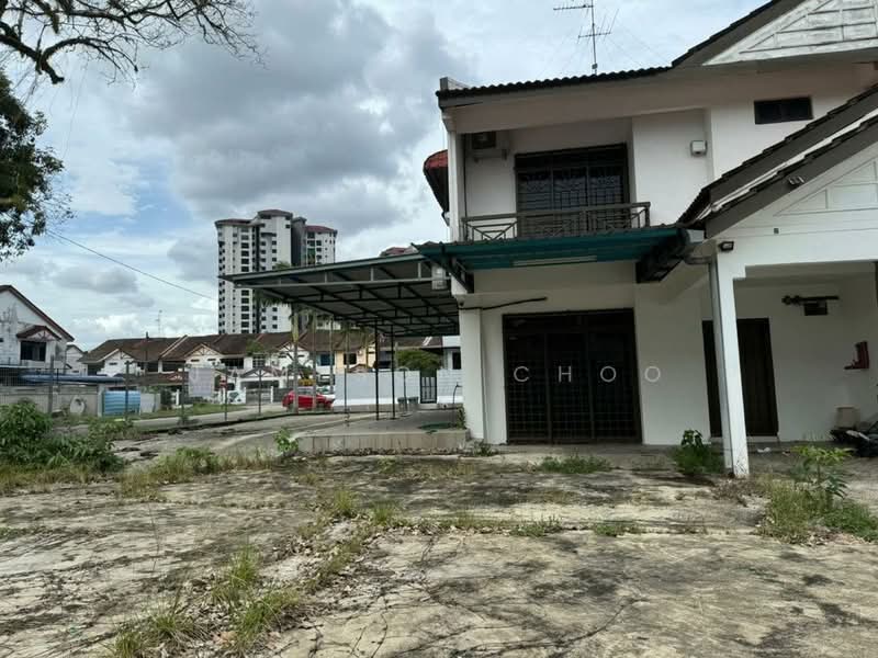 Rumah Teres 2 Tingkat untuk Dijual di Taman Bukit Mewah (Tampoi) - Jameson Choo - Exterior - PropertyGuru.com.my