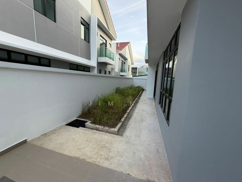 Rumah Kluster untuk Dijual di Taman Mount Austin (Tebrau) - Jim Ng - PropertyGuru.com.my