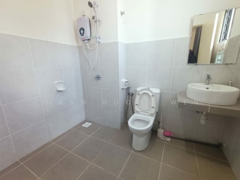 2-storey Terraced House for Rent in Bukit Pelali (Pengerang) - Chang Hoong Wen - Bathroom - PropertyGuru.com.my