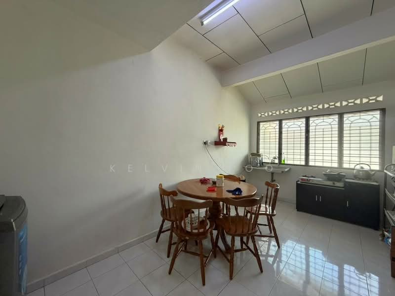 1-storey Terraced House for Sale in Taman Sri Emas (Teluk Intan) - Kelvin Foo - Kitchen - PropertyGuru.com.my
