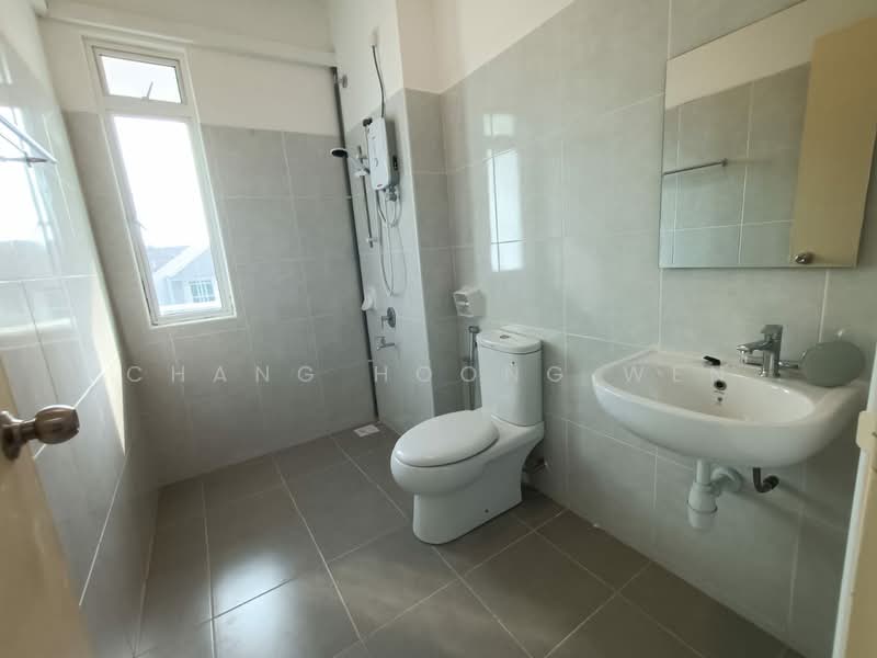 2-storey Terraced House for Rent in Bukit Pelali (Pengerang) - Chang Hoong Wen - Bathroom - PropertyGuru.com.my