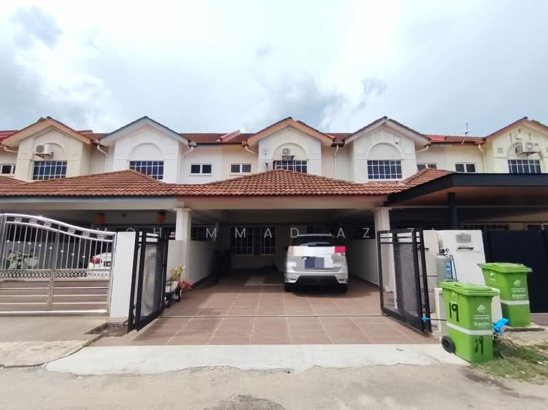 2-storey Terraced House for Sale in Seri Teruntum (Kuantan) - Mohammad Azizi - PropertyGuru.com.my