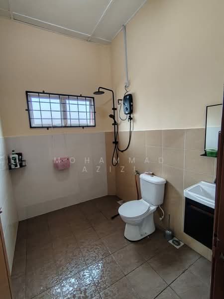 2-storey Terraced House for Sale in Seri Teruntum (Kuantan) - Mohammad Azizi - PropertyGuru.com.my
