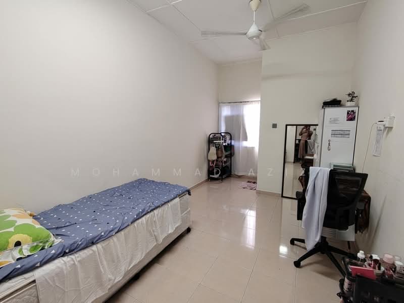 2-storey Terraced House for Sale in Seri Teruntum (Kuantan) - Mohammad Azizi - PropertyGuru.com.my
