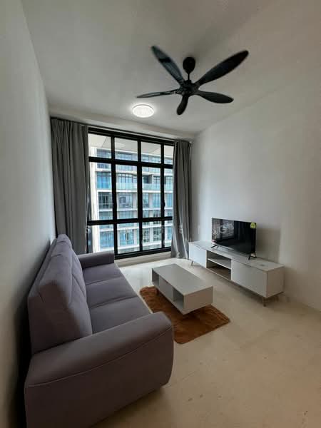 Servis Apartment untuk Disewa di Setia Sky 88 - Suk Teng Choong - Living Room - PropertyGuru.com.my