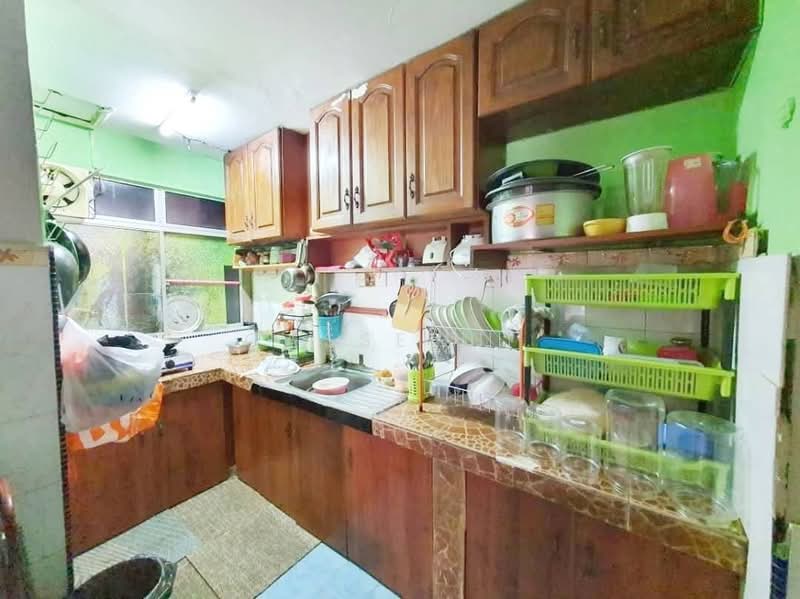 Flat for Sale at Taman Ampang Mewah - Cassell . - Kitchen - PropertyGuru.com.my