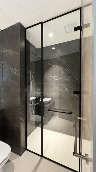 Kondominium untuk Dijual di The Cedar - Vincent Wan - Bathroom - PropertyGuru.com.my