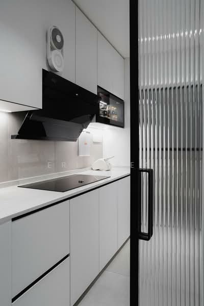 Servis Apartment untuk Disewa di Le Pavillion - Eric Sea - Kitchen - PropertyGuru.com.my