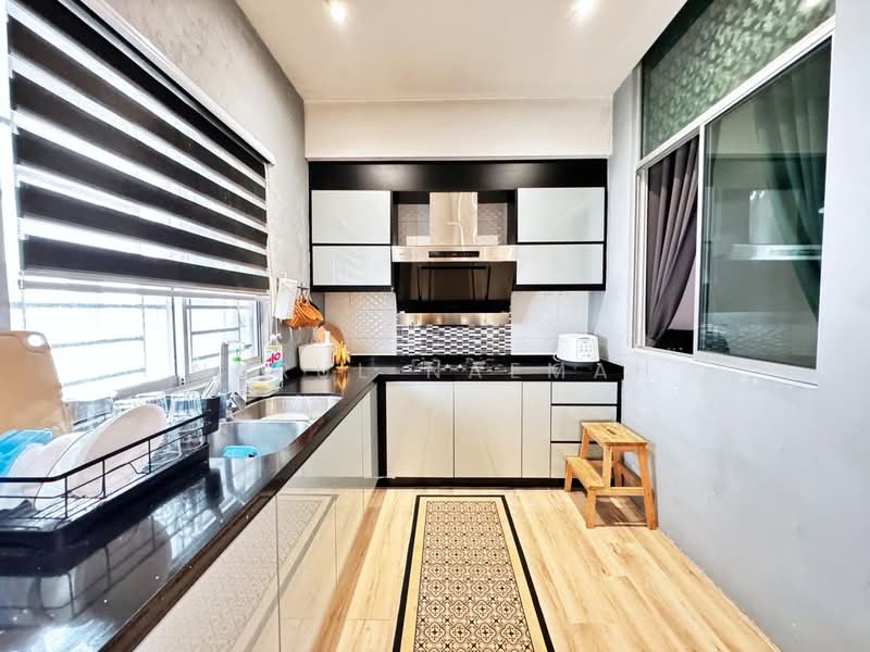 2-storey Terraced House for Sale in Kajang (Selangor) - Nurul Naemah - PropertyGuru.com.my