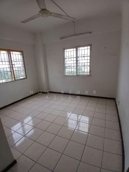Apartment for Sale at Pangsapuri Jati 2 - Nor Azhar Azlan - Interior - PropertyGuru.com.my