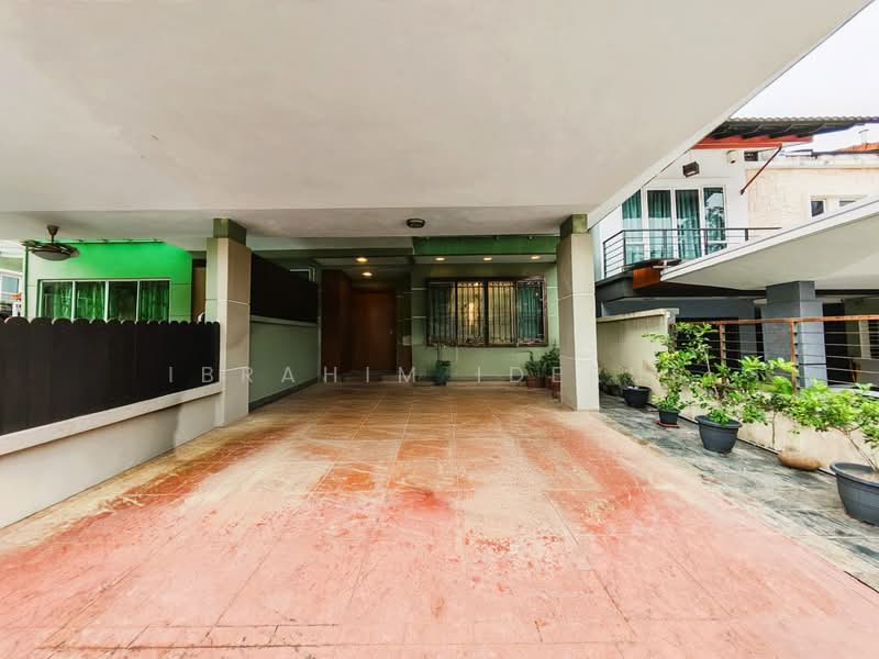 2.5-storey Terraced House for Sale in Sering Ukay (Ampang) - Ibrahim Iderus - Exterior - PropertyGuru.com.my