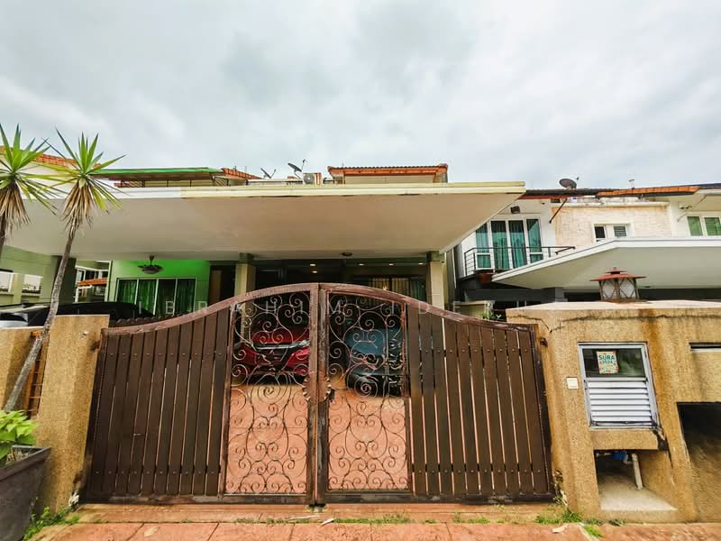 2.5-storey Terraced House for Sale in Sering Ukay (Ampang) - Ibrahim Iderus - Exterior - PropertyGuru.com.my