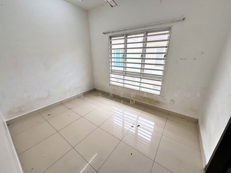 Rumah Teres 2 Tingkat untuk Dijual di Puncak Bestari (Puncak Alam) - Herman Sazwan Nor Rahim - Bedroom - PropertyGuru.com.my