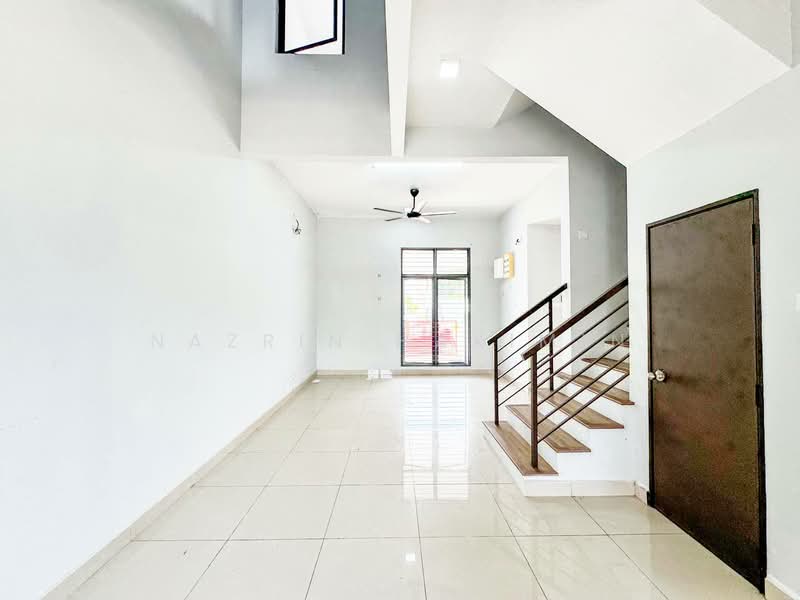 3-storey Terraced House for Sale in Batang Kali (Selangor) - Nazrin Hakimin - PropertyGuru.com.my