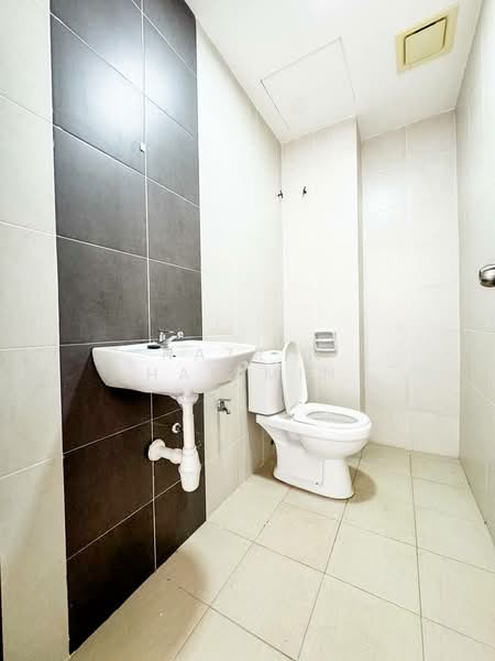 3-storey Terraced House for Sale in Batang Kali (Selangor) - Nazrin Hakimin - PropertyGuru.com.my