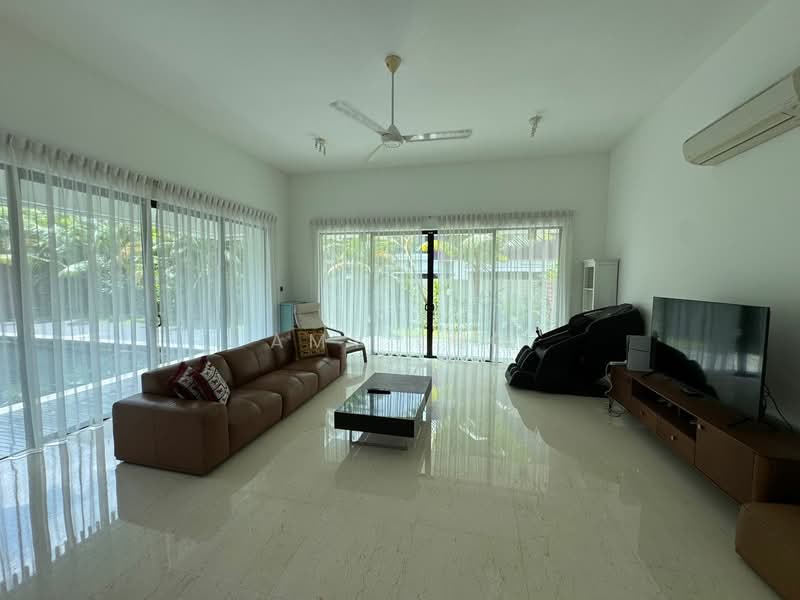 Rumah Banglo untuk Dijual di Iskandar Puteri (Nusajaya) (Johor) - Amy Eng - Living Room - PropertyGuru.com.my