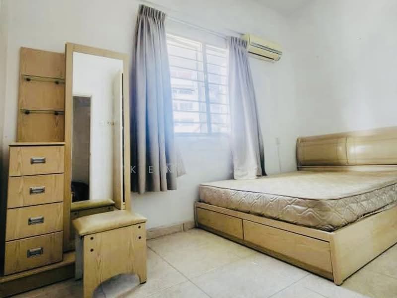 Rumah Flat untuk Dijual di Lavender Park - Kent Lai - Bedroom - PropertyGuru.com.my