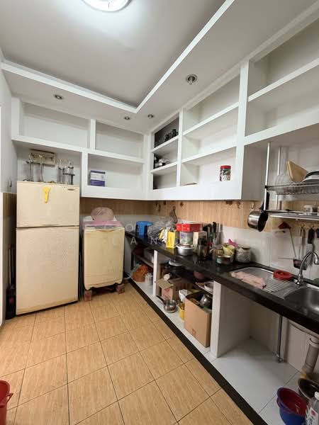 Apartment for Sale at Indah Court Apartment - Scofield Lance - Kitchen - PropertyGuru.com.my