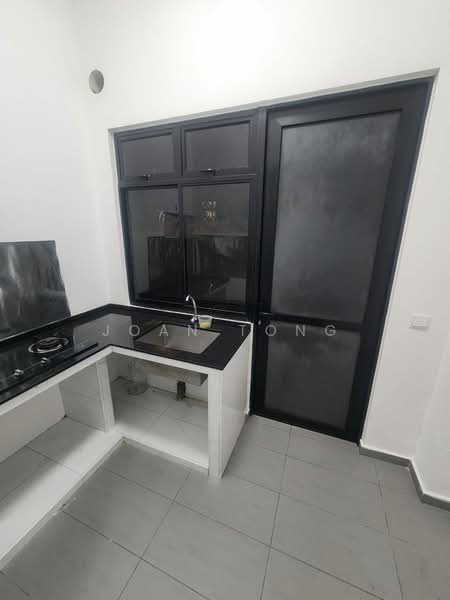 Rumah Teres untuk Disewa di Johor Bahru (Johor) - Joan Tong - Kitchen - PropertyGuru.com.my