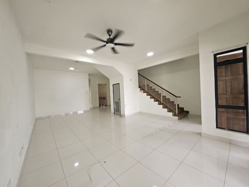 2-storey Terraced House for Sale in Presint 11 (Putrajaya) - Mahafiz . - Living Room - PropertyGuru.com.my