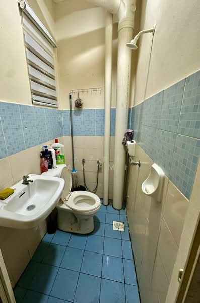 Apartment for Sale at Residensi Bistaria - Nazrin Hakimin - Bathroom - PropertyGuru.com.my