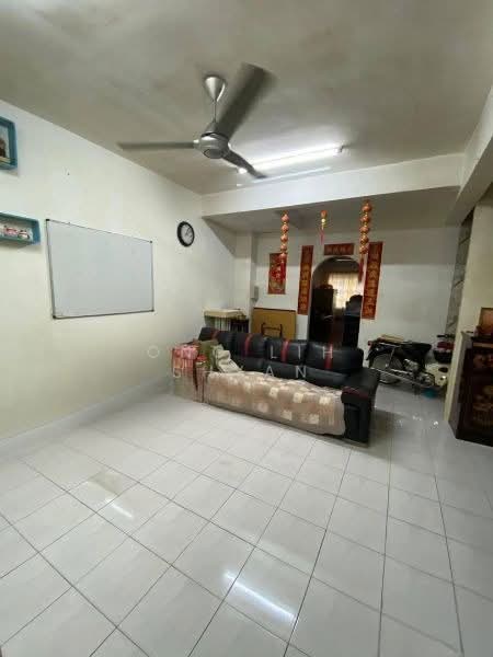 2-storey Terraced House for Sale in Taman Nusa Perintis (Iskandar Puteri (Nusajaya)) - Ong Lih Shyan - Living Room - PropertyGuru.com.my