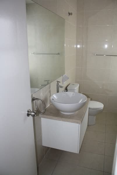 2-storey Terraced House for Sale in D'alpinia (Puchong) - Wai Hoe - PropertyGuru.com.my