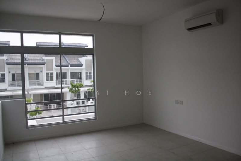 2-storey Terraced House for Sale in D'alpinia (Puchong) - Wai Hoe - PropertyGuru.com.my