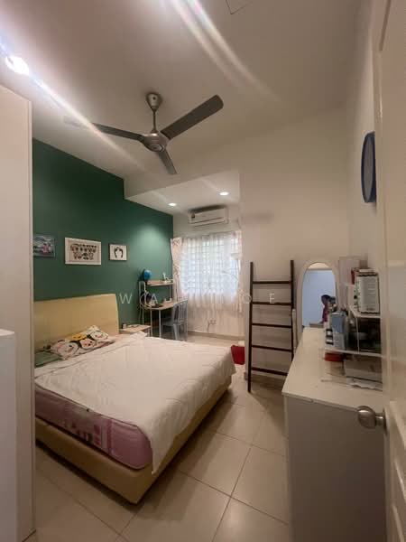 2-storey Terraced House for Sale in D'alpinia (Puchong) - Wai Hoe - Bedroom - PropertyGuru.com.my