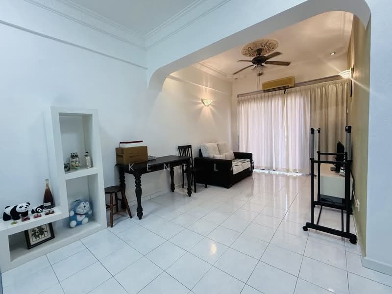 Condominium for Sale at Taman Desa Relau 2 - Kent Lai - Living Room - PropertyGuru.com.my