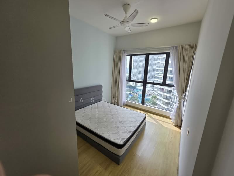 Condominium for Rent at Bay Laurel @ Country Garden Danga Bay - Jason Sim - Bedroom - PropertyGuru.com.my