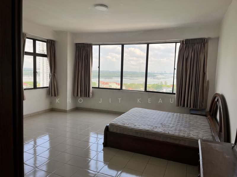 Condominium for Sale at Aloha Tower Condominium - Kho Jit Keau - Bedroom - PropertyGuru.com.my