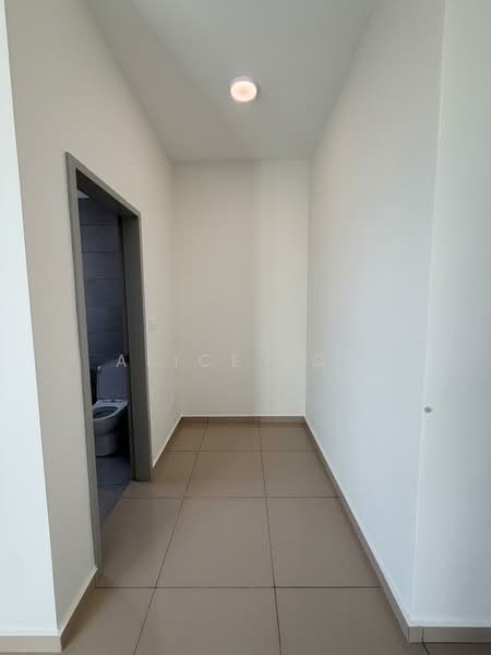 2-storey Terraced House for Sale in Bandar Gamuda Gardens (Rawang) - Alice Low - Bathroom - PropertyGuru.com.my