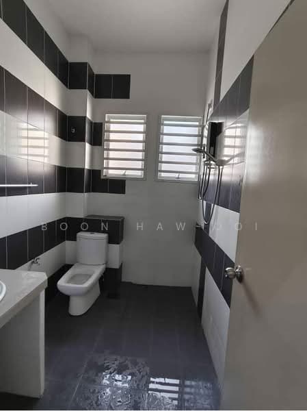 2-storey Terraced House for Rent in Seberang Perai (Penang) - Boon Haw Ooi - Bathroom - PropertyGuru.com.my