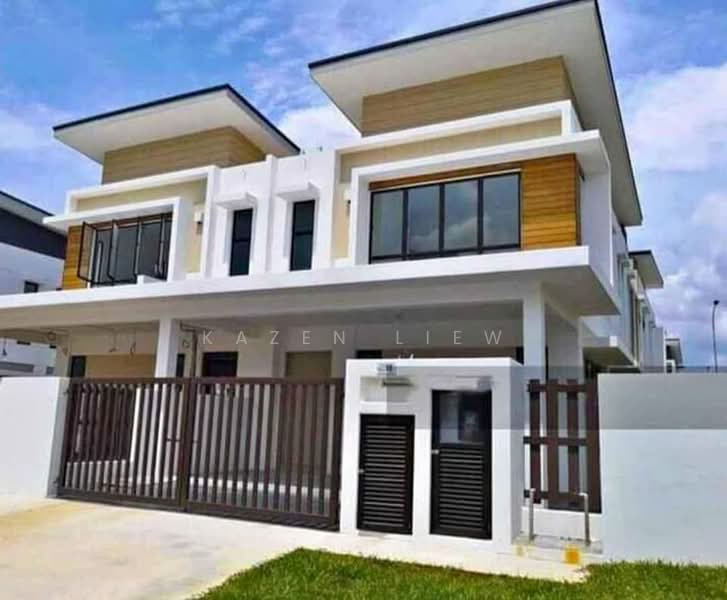 Semi-Detached House for Sale in Kota Damansara (Selangor) - Kazen Liew - Exterior - PropertyGuru.com.my