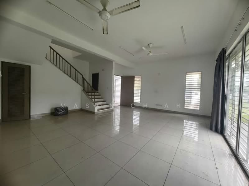 2-storey Terraced House for Sale in Kota Bayuemas (Klang) - Mason Chiah - Living Room - PropertyGuru.com.my