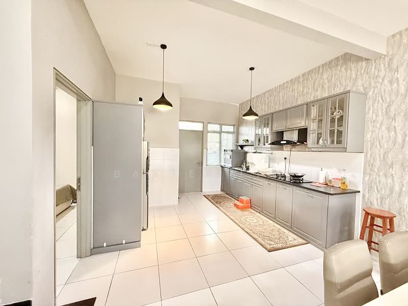 Townhouse for Sale in Labu (Negeri Sembilan) - Baxter Lim - Kitchen - PropertyGuru.com.my