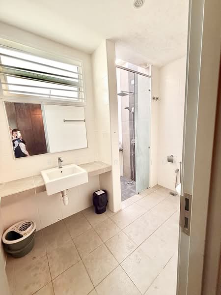 Townhouse for Sale in Labu (Negeri Sembilan) - Baxter Lim - Bathroom - PropertyGuru.com.my