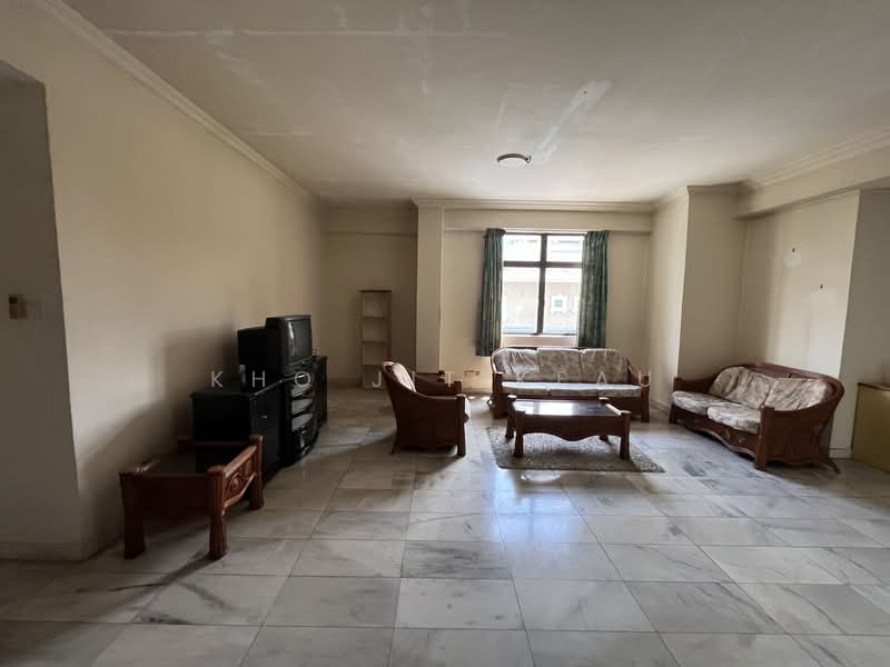 Kondominium untuk Dijual di Aloha Tower Condominium - Kho Jit Keau - Living Room - PropertyGuru.com.my