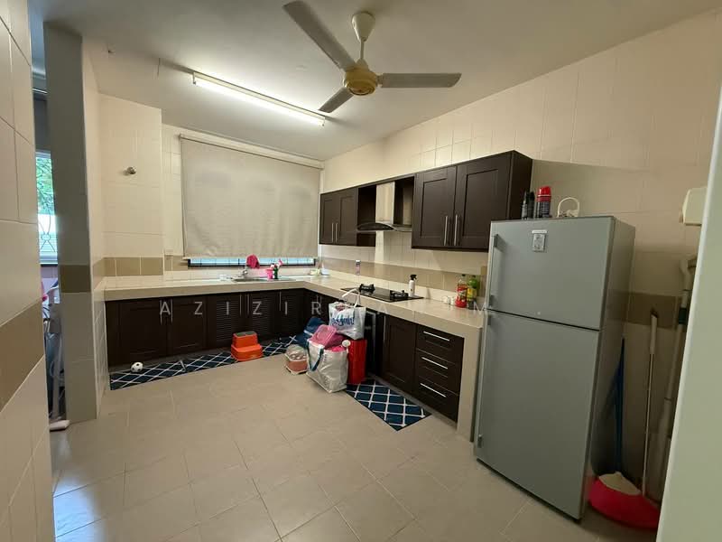 Semi-Detached House for Rent in Putrajaya (Putrajaya) - Azizirrahim . - Kitchen - PropertyGuru.com.my