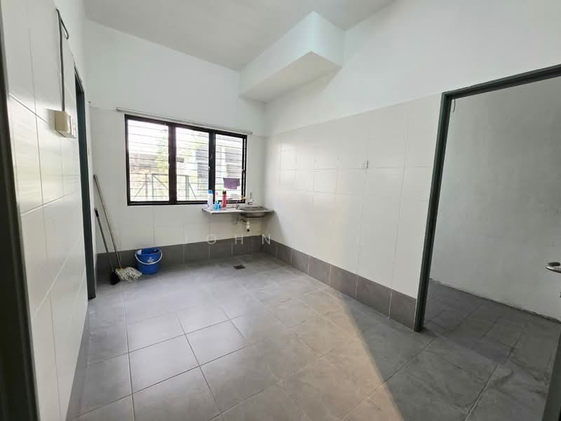 2-storey Terraced House for Sale in Bandar Metro Puchong (Puchong) - John Lee - Kitchen - PropertyGuru.com.my